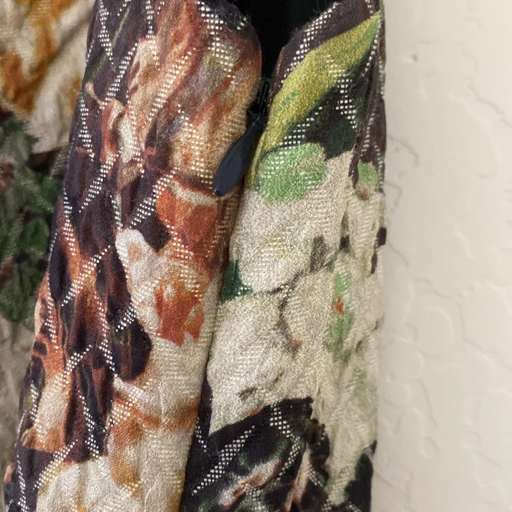 Tabitha Floral Dress - Picture 6 of 7